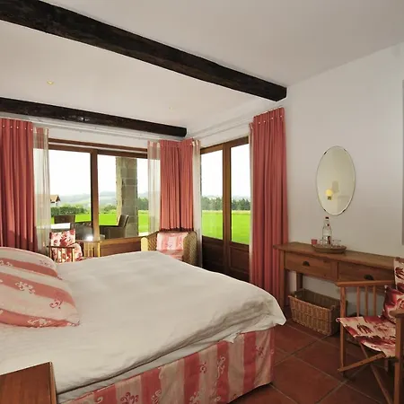 Saint-jean-de-luz Sleeps 14 Pool Wifi Vila *