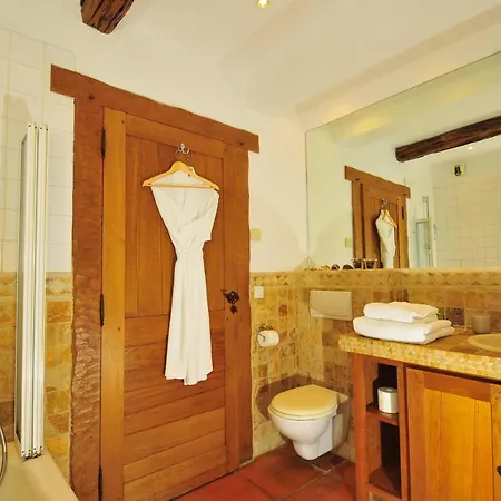 Saint-jean-de-luz Sleeps 14 Pool Wifi * Saint-Jean-de-Luz