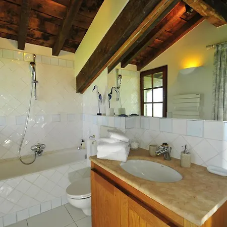 Saint-jean-de-luz Sleeps 14 Pool Wifi *
